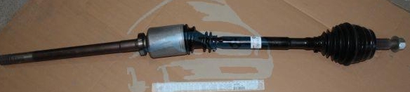 Полуось передняя 2.5dCi правый (без ABS) 98-