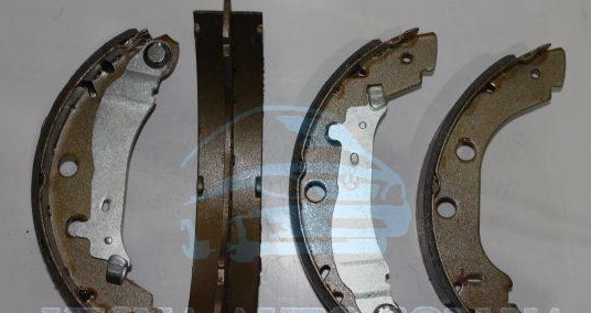 Колодки задние 97- (228x42mm) (Bendix)
