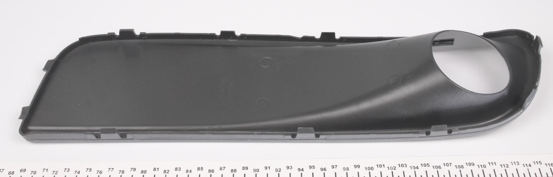 Вставка бампера (под противотуманку) VW T5 03- (R)