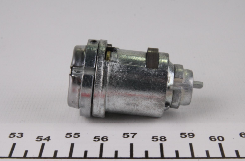 Сердцевина замка зажигания MB (W124) 84-93