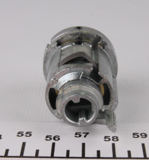 Сердцевина замка зажигания MB (W124) 84-93